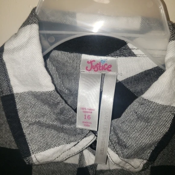 Top - Picture 3 of 4